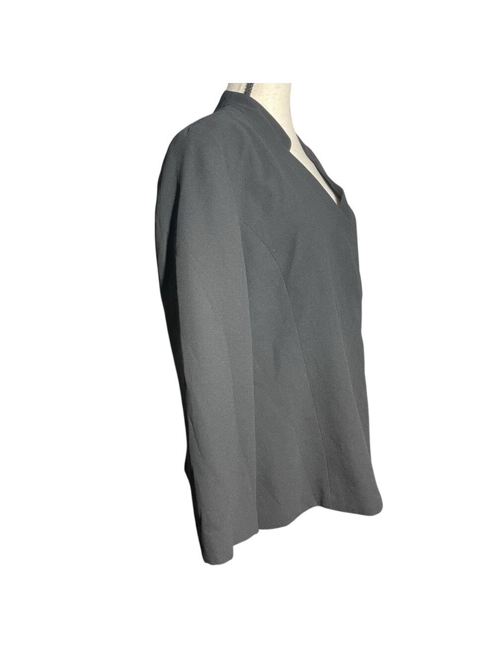 Talbots Chic Three Button Blazer - Picture 3 of 4